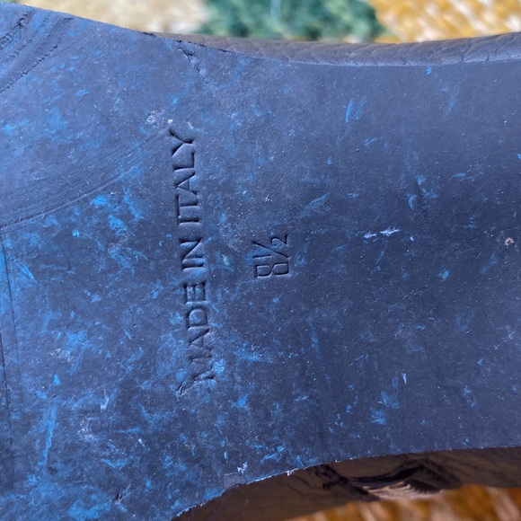 Women’s pointed heeled Everlane black boots - Picture 5 of 5